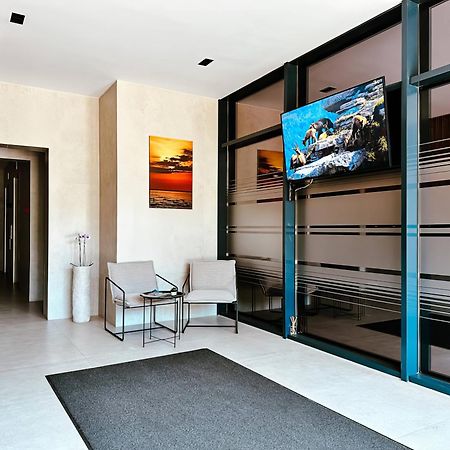 Center Pearl 2Br Wifi Easy-Check-In Apartment Klaipeda Exterior photo