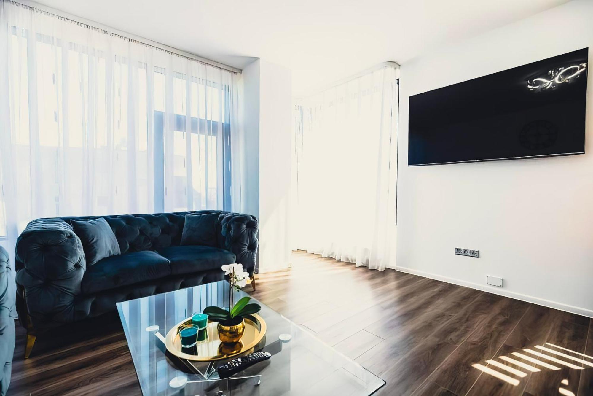 Center Pearl 2Br Wifi Easy-Check-In Apartment Klaipeda Exterior photo